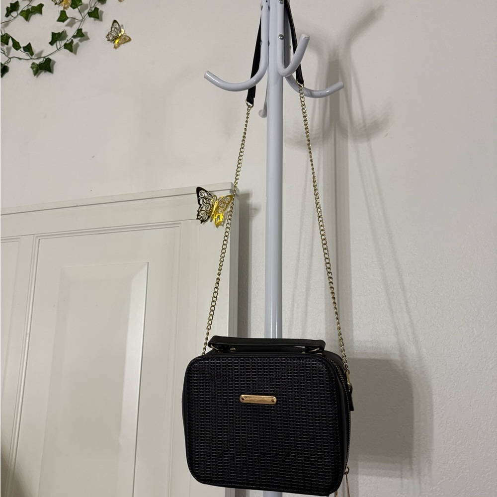 Black Woven Crossbody Bag with Gold Chain